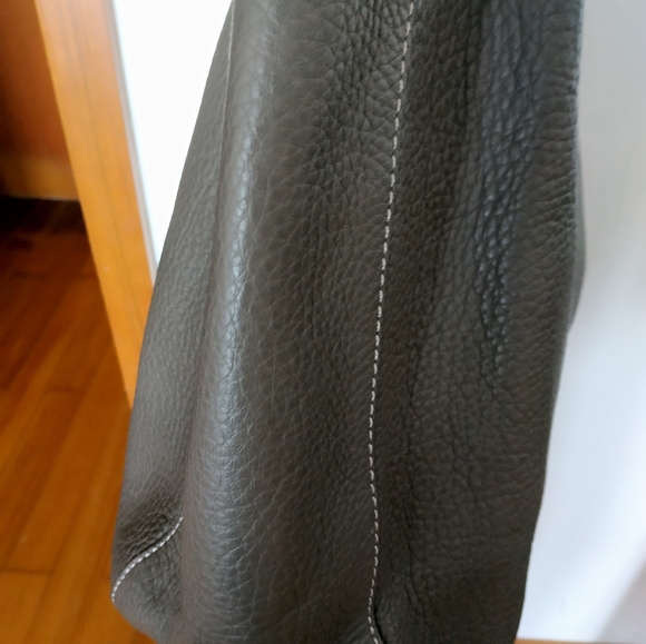 Tod's handbag brownish grey uncommon color sophisticated look - Picture 6 of 10